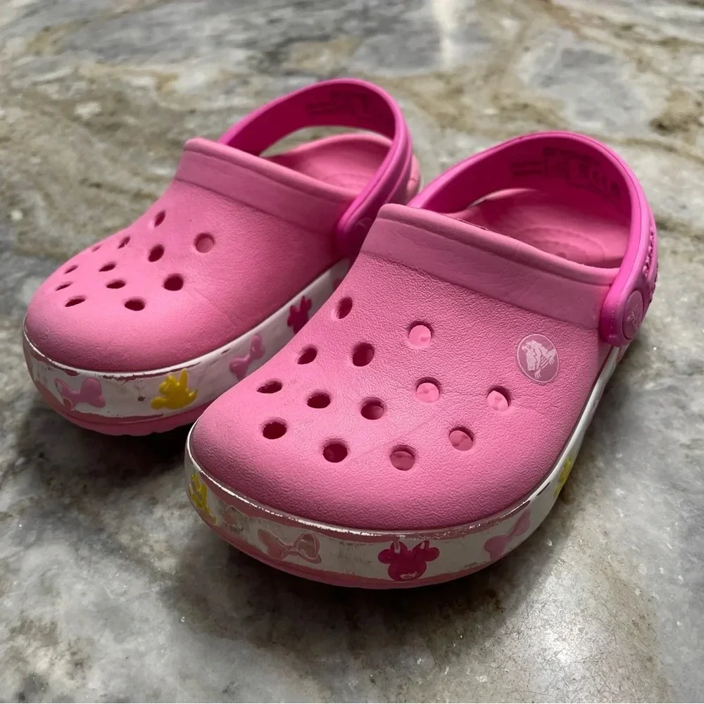CROCS very good